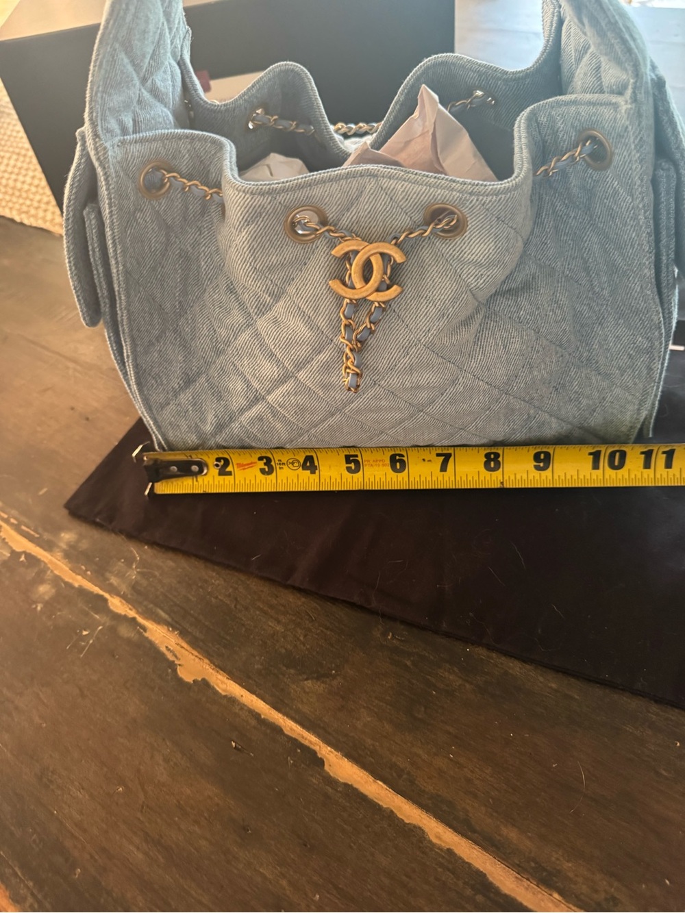 CHANEL Light Blue Quilted Denim Shoulder Bag with Gold-Tone Chain - Picture 13 of 15